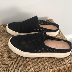 Black slip on tennis shoes
